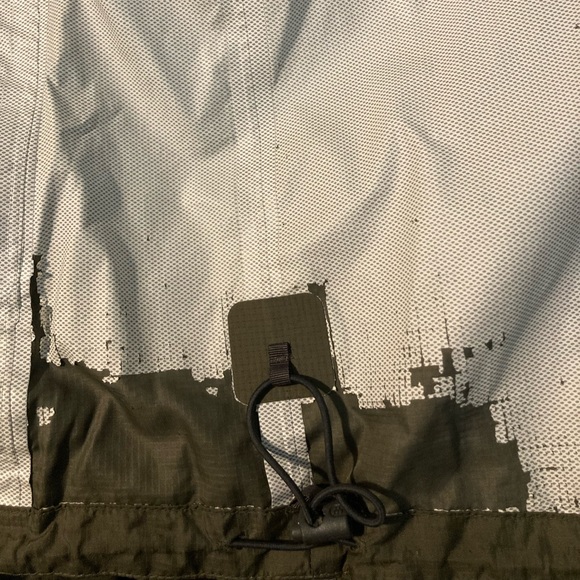 Patagonia Torrentshell XL - Picture 7 of 7